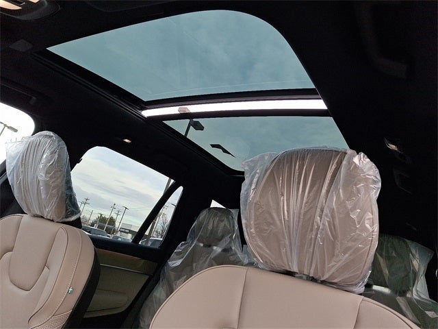 2026 Volvo XC90 B5 Core