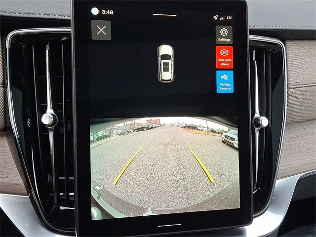 2026 Volvo XC90 B5 Core