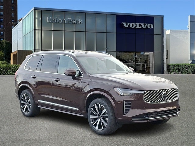 2026 Volvo XC90 B5 Core