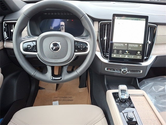 2026 Volvo XC90 B5 Core