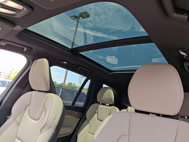 2026 Volvo XC90 B5 Core