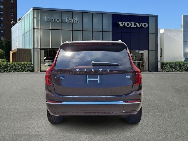2026 Volvo XC90 B5 Core