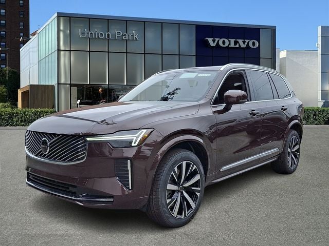 2026 Volvo XC90 B5 Core