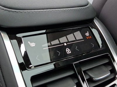 2026 Volvo XC90 B5 Core