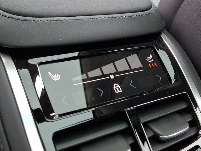 2026 Volvo XC90 B5 Core