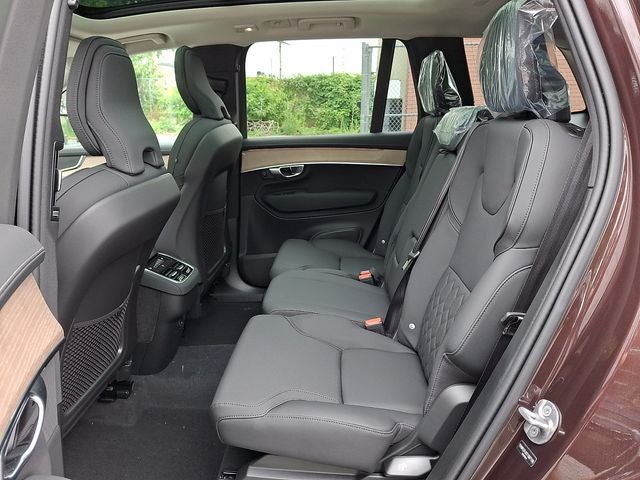 2026 Volvo XC90 B5 Core
