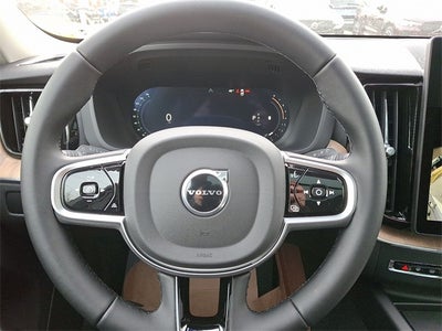 2026 Volvo XC60 B5 Plus