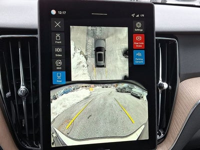 2026 Volvo XC60 B5 Plus