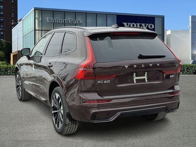 2026 Volvo XC60 B5 Plus