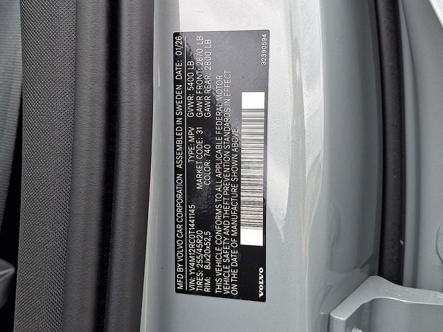 2026 Volvo XC60 B5 Plus