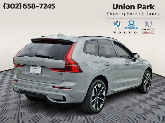 2026 Volvo XC60 B5 Plus