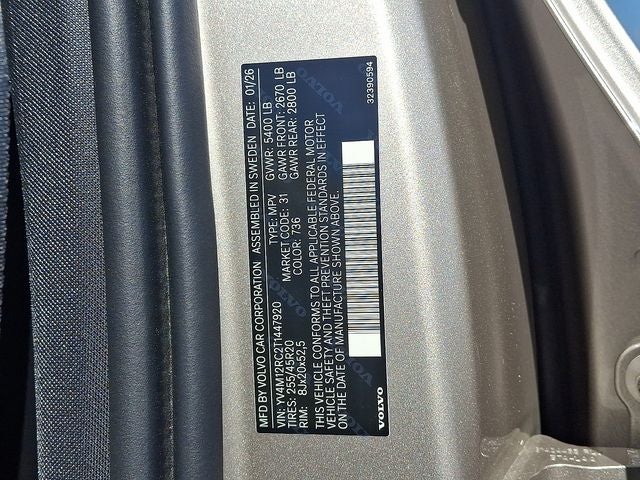 2026 Volvo XC60 B5 Plus