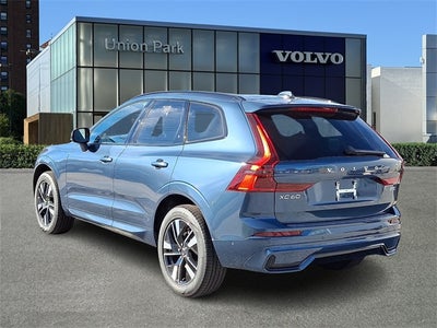 2026 Volvo XC60 B5 Plus