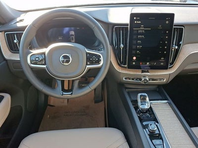 2026 Volvo XC60 B5 Plus