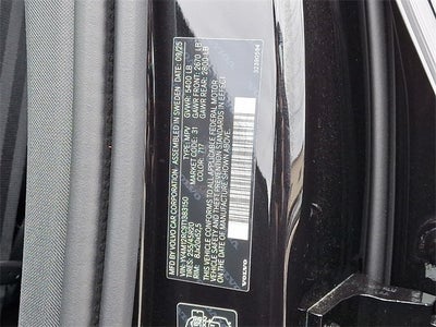 2026 Volvo XC60 B5 Plus