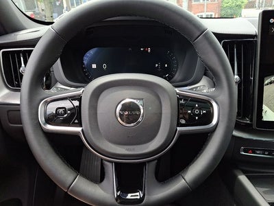 2026 Volvo XC60 B5 Ultra Black Edition