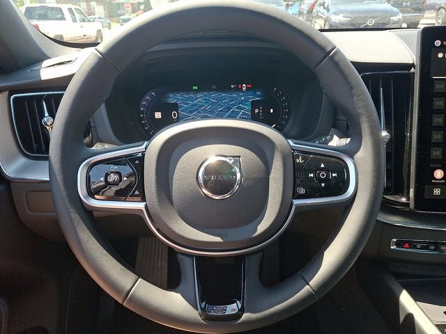 2026 Volvo XC60 B5 Ultra Black Edition