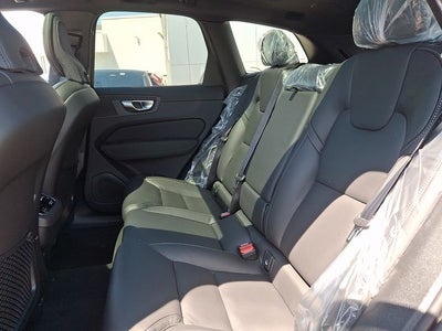 2026 Volvo XC60 B5 Ultra Black Edition