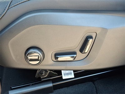 2026 Volvo XC60 B5 Core