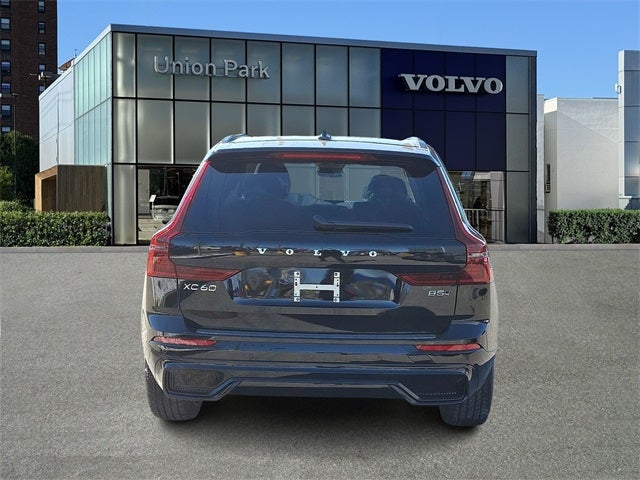 2026 Volvo XC60 B5 Core
