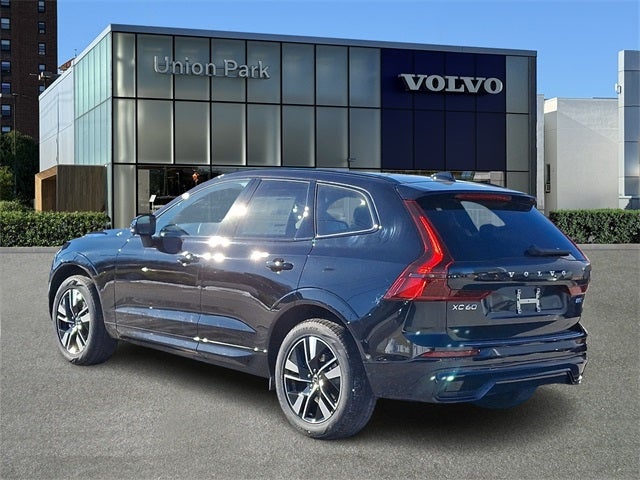 2026 Volvo XC60 B5 Core
