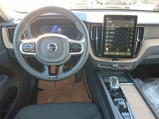 2026 Volvo XC60 B5 Core