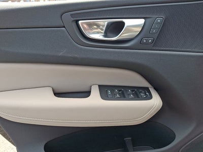 2026 Volvo XC60 B5 Core