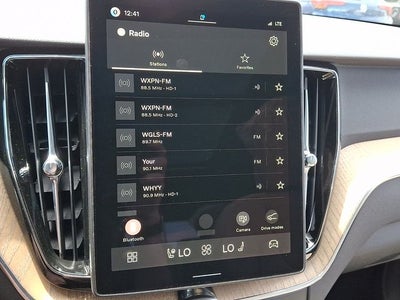 2026 Volvo XC60 B5 Core