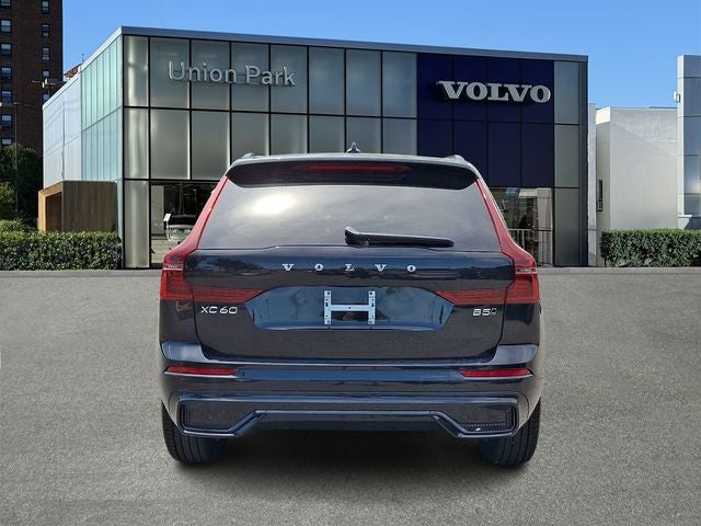 2026 Volvo XC60 B5 Core
