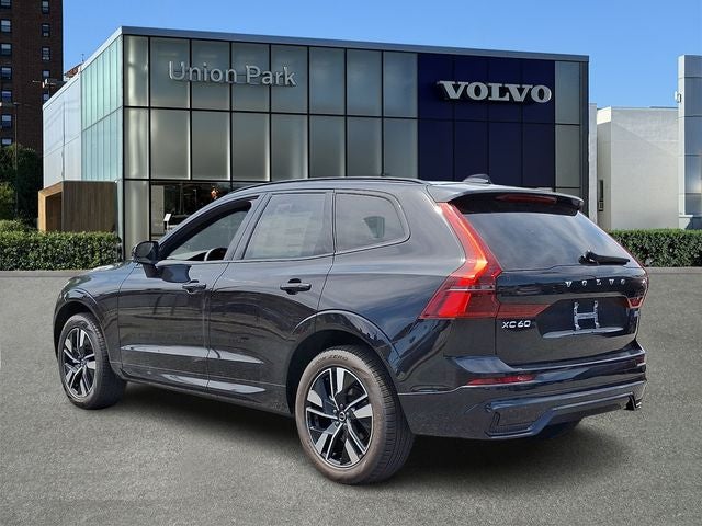 2026 Volvo XC60 B5 Core