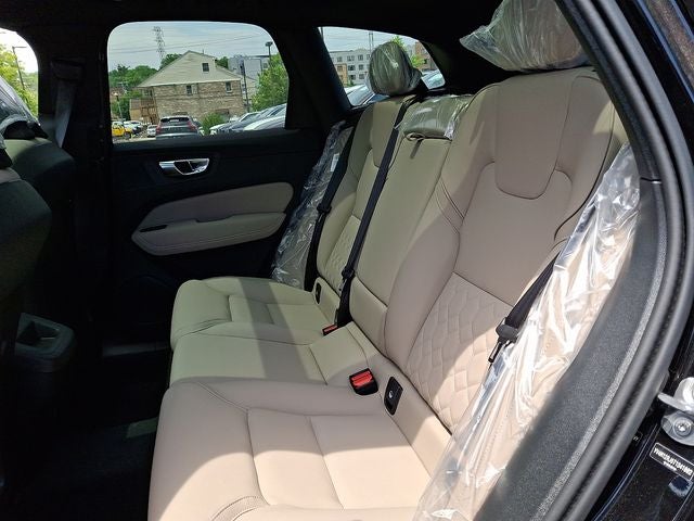 2026 Volvo XC60 B5 Core