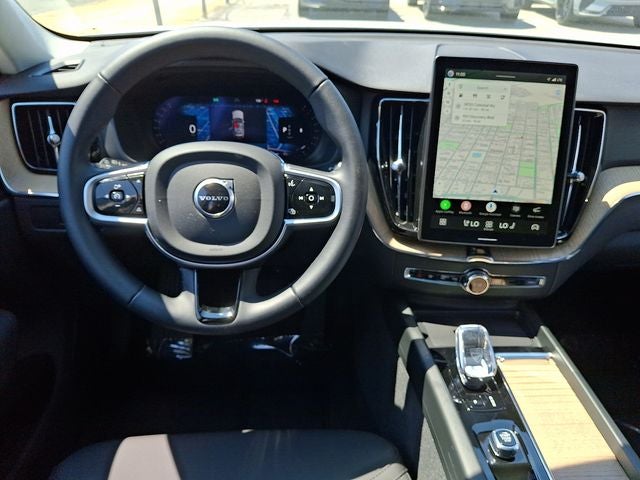 2026 Volvo XC60 B5 Core