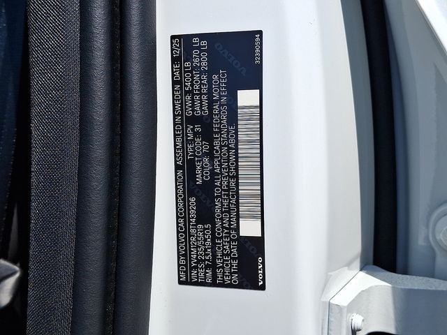 2026 Volvo XC60 B5 Core