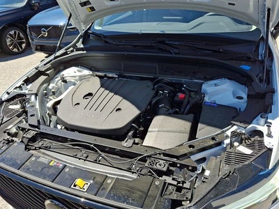2026 Volvo XC60 B5 Core