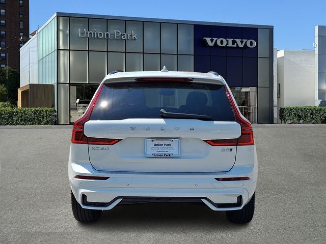 2026 Volvo XC60 B5 Core