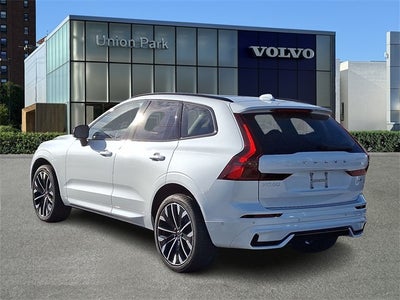 2026 Volvo XC60 B5 Ultra