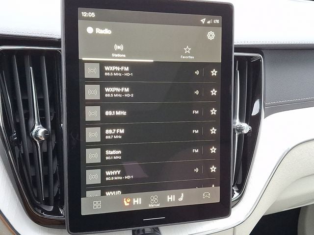 2026 Volvo XC60 B5 Ultra