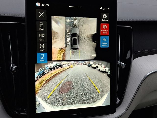 2026 Volvo XC60 B5 Ultra