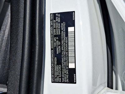 2026 Volvo XC60 B5 Ultra