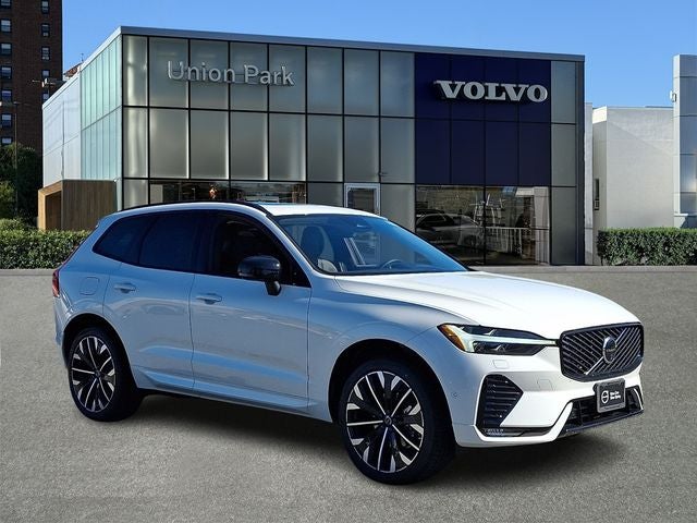 2026 Volvo XC60 B5 Ultra
