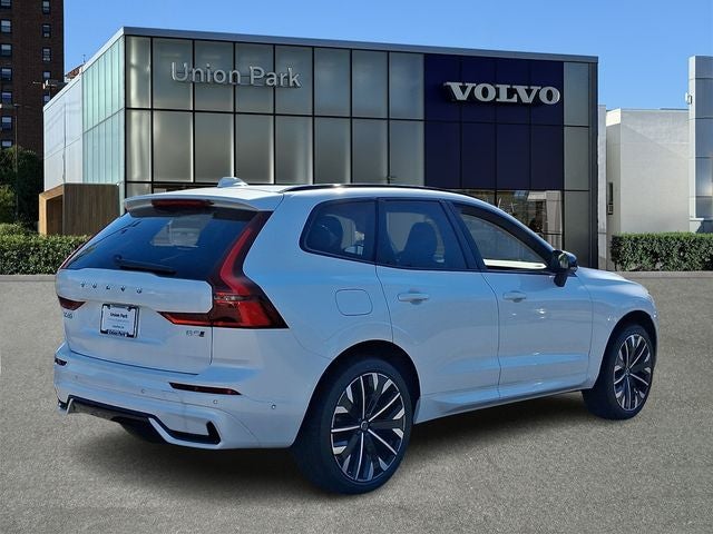 2026 Volvo XC60 B5 Ultra