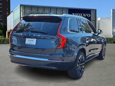 2027 Volvo XC90 B5 Core