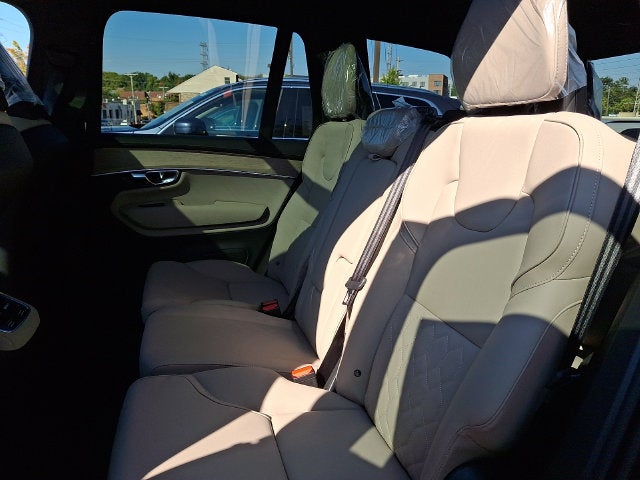 2027 Volvo XC90 B5 Core