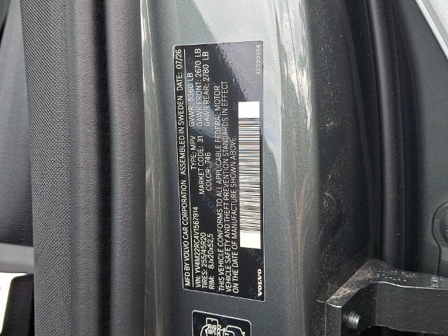 2027 Volvo XC60 Base