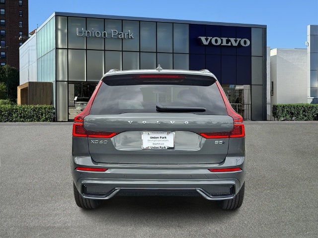 2027 Volvo XC60 Base