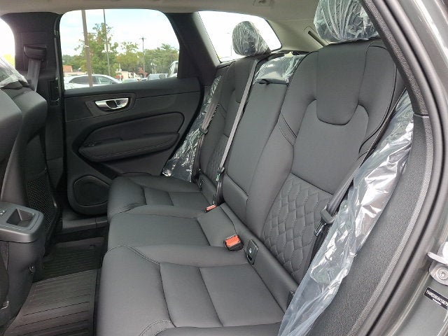 2027 Volvo XC60 Base