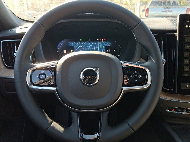 2027 Volvo XC60 Base