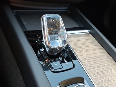 2027 Volvo XC60 Base