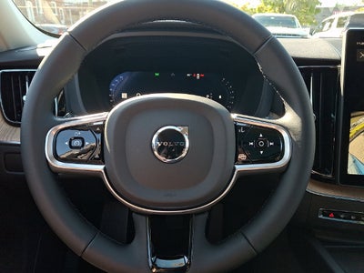 2027 Volvo XC60 Base