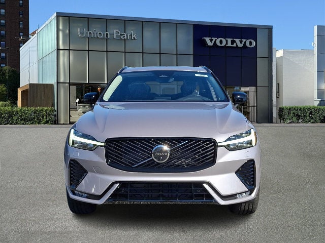 2027 Volvo XC60 Base
